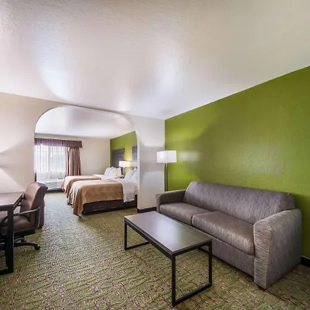 Quality Suites San Antonio Exterior photo