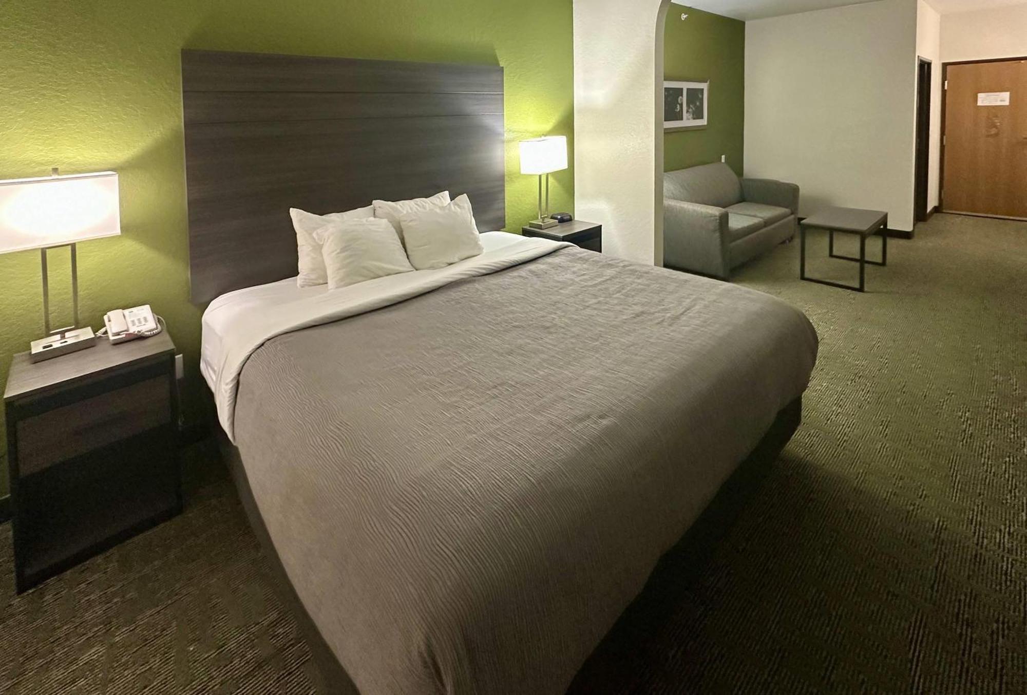 Quality Hotel
