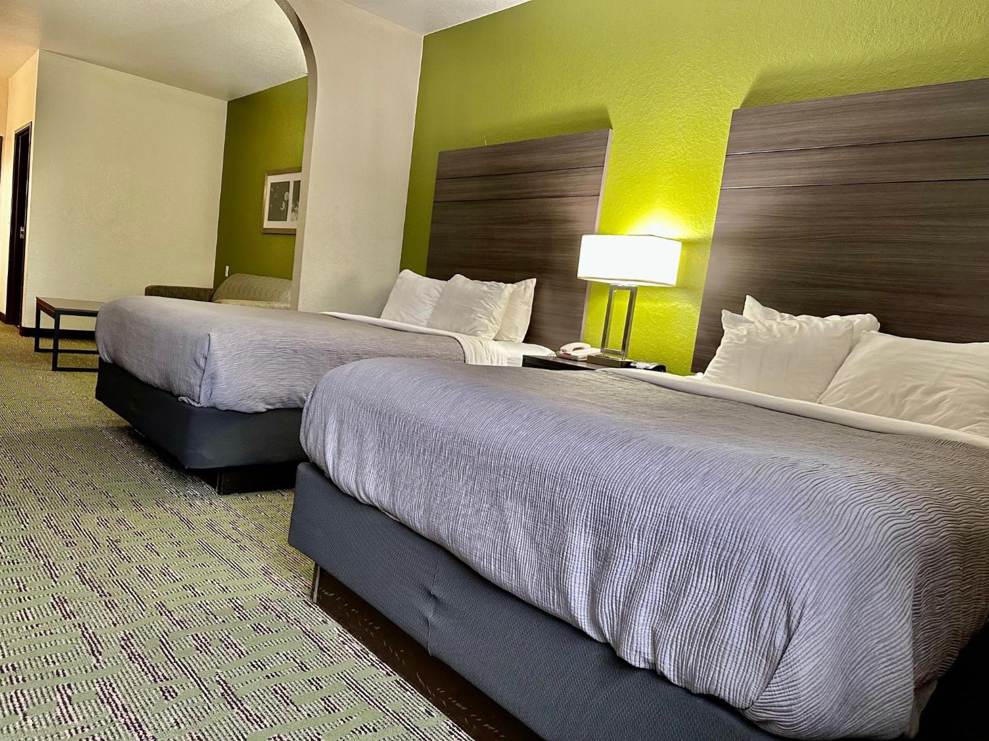 Quality Hotel 3*